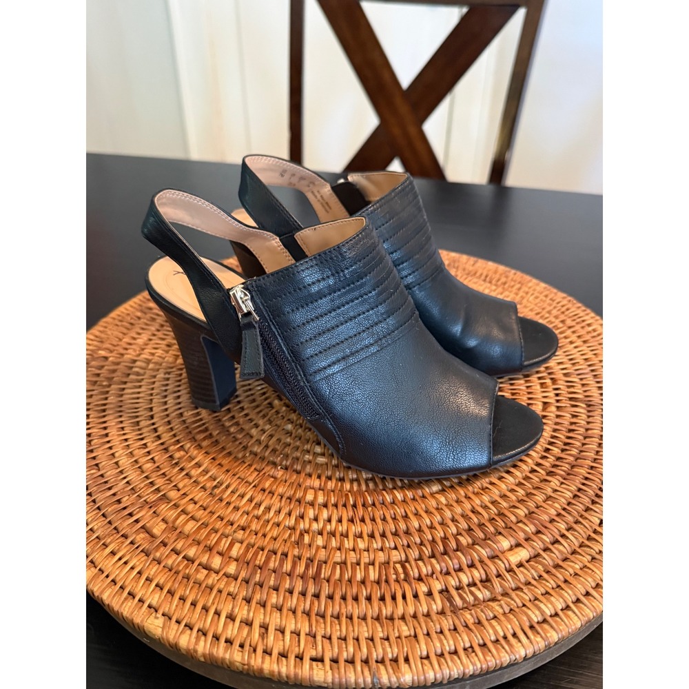 Abella Celia Black Peep Toe Slingback‎ Bootie Heels Women 7M True Comfort Zip
